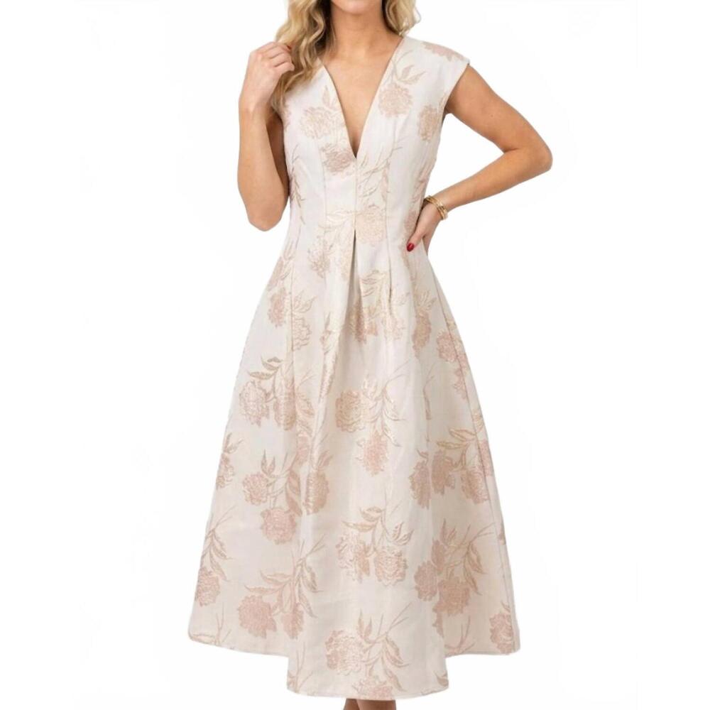 NEW MABEL dance with me jacquard dress in gold